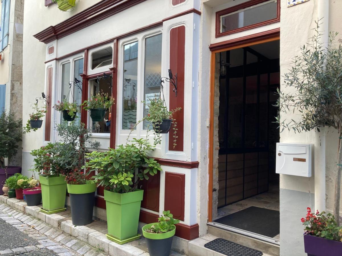 Les Orchidees Bed and Breakfast Salies-de-Béarn Eksteriør billede